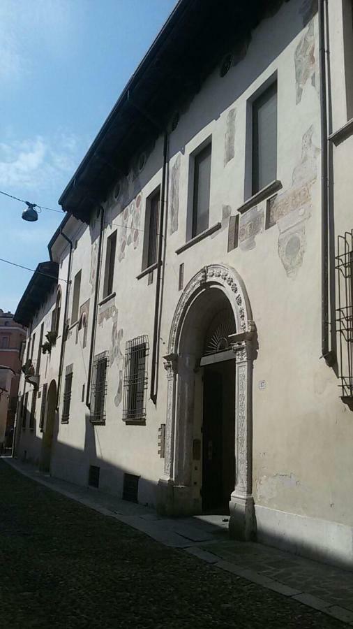 Palazzo Guerrieri Da Fermo Appartement Mantua Buitenkant foto